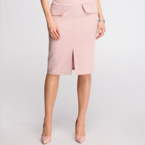 👗3/25$ 👗Powder Pink Pencil Skirt NWOT - Picture 2 of 3